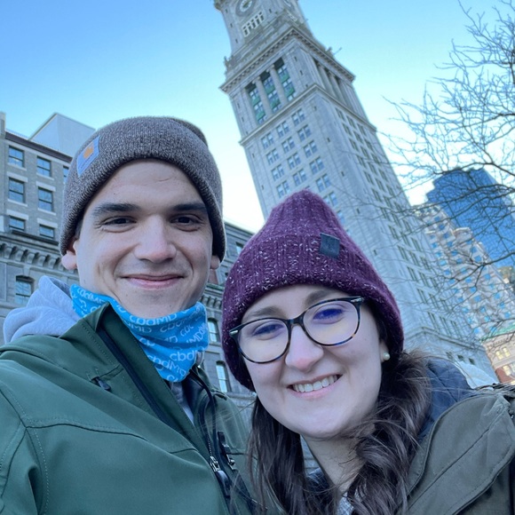 Meet your Posher, Taylor - Picture 2 of 6